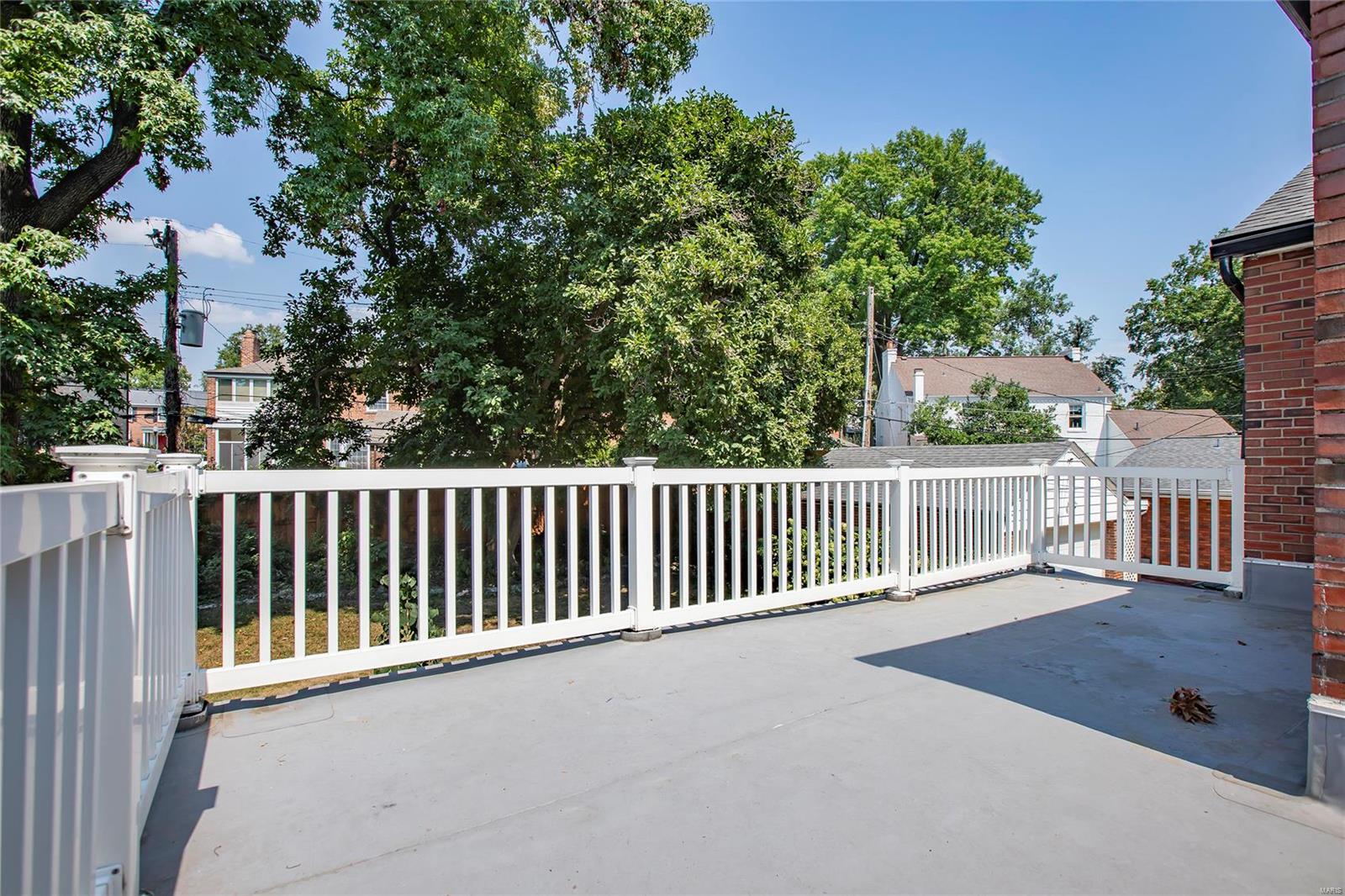 Davis Place - Residential