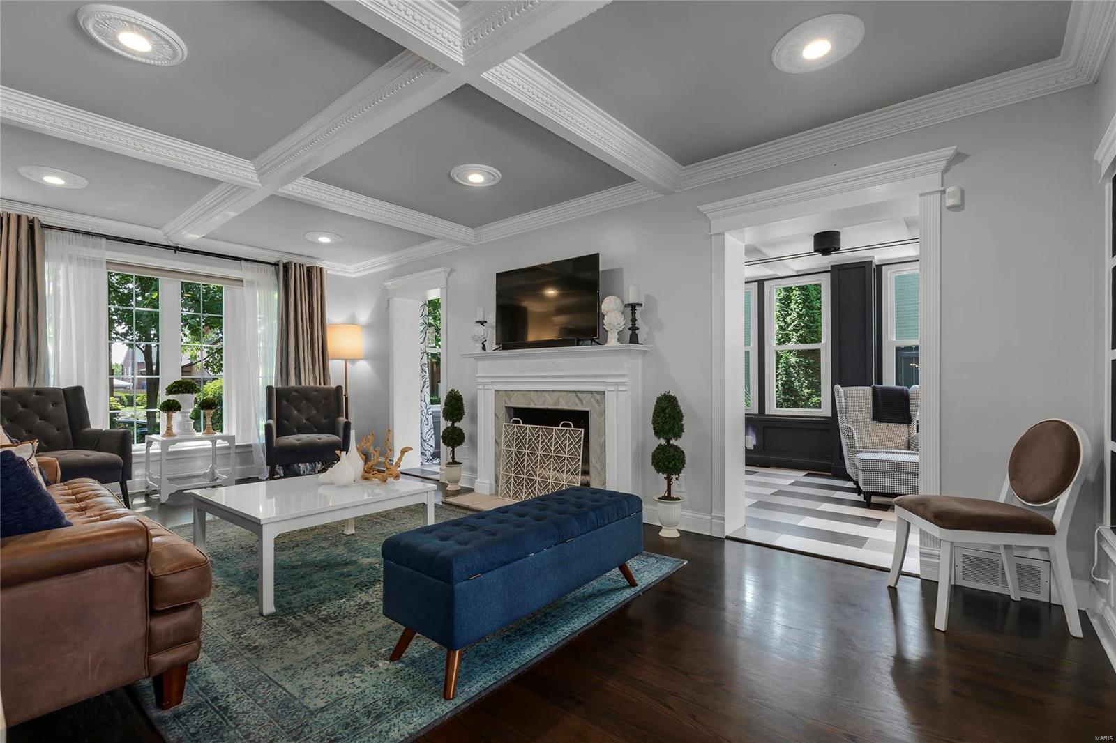 Davis Place - Residential