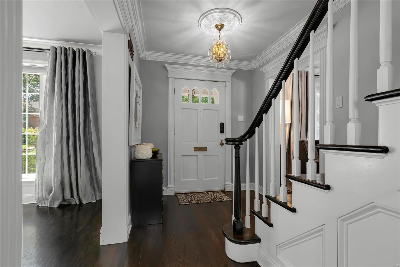 Davis Place - Residential