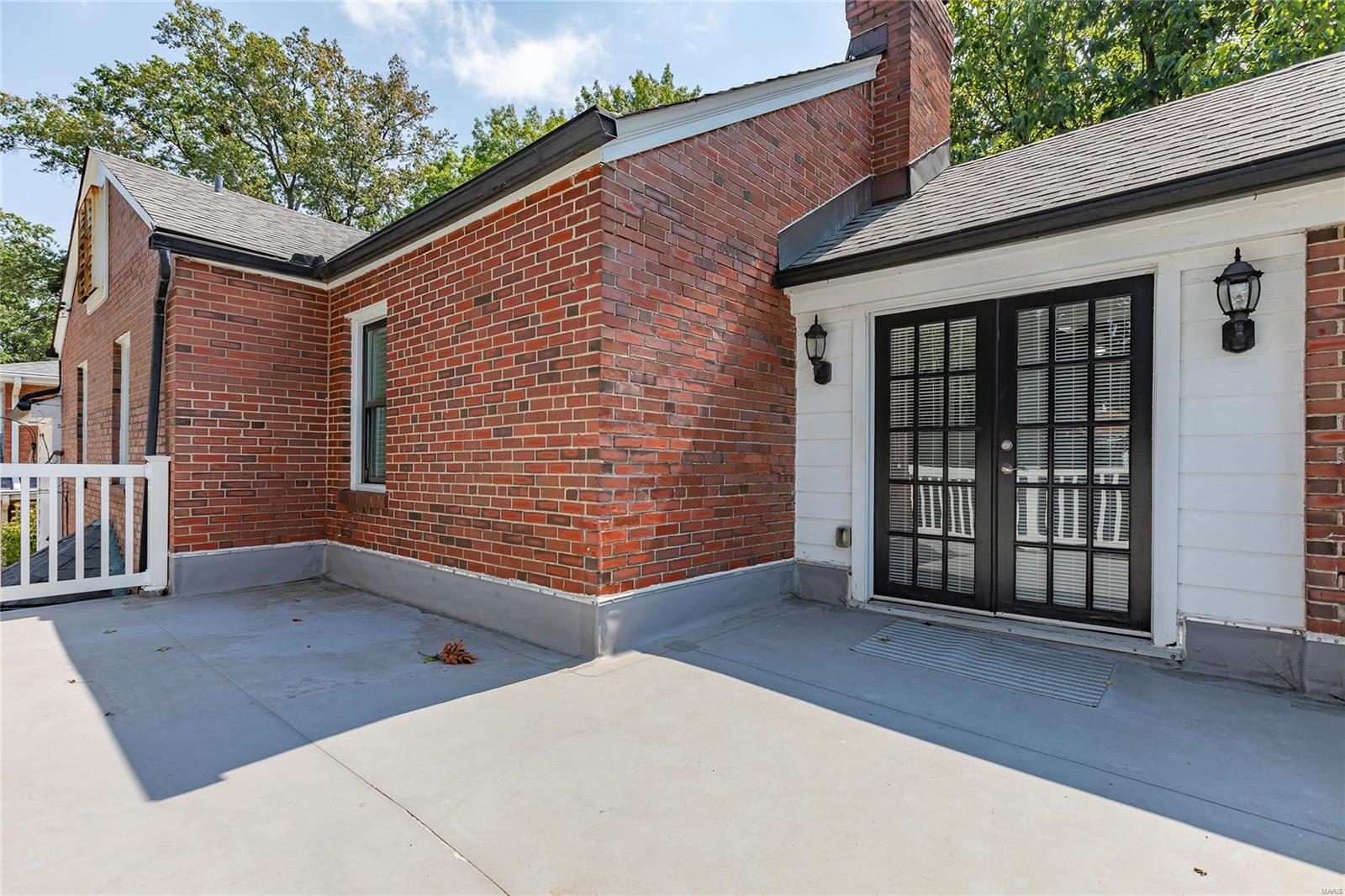 Davis Place - Residential