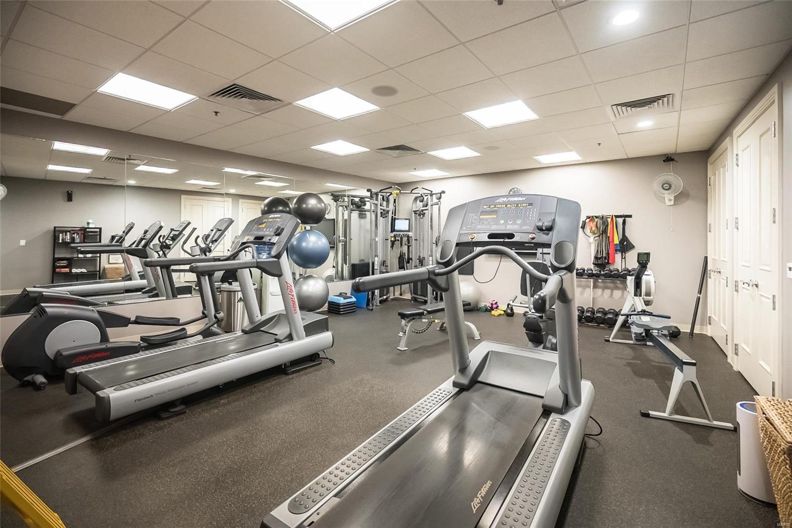 Crescent Condo - Residential