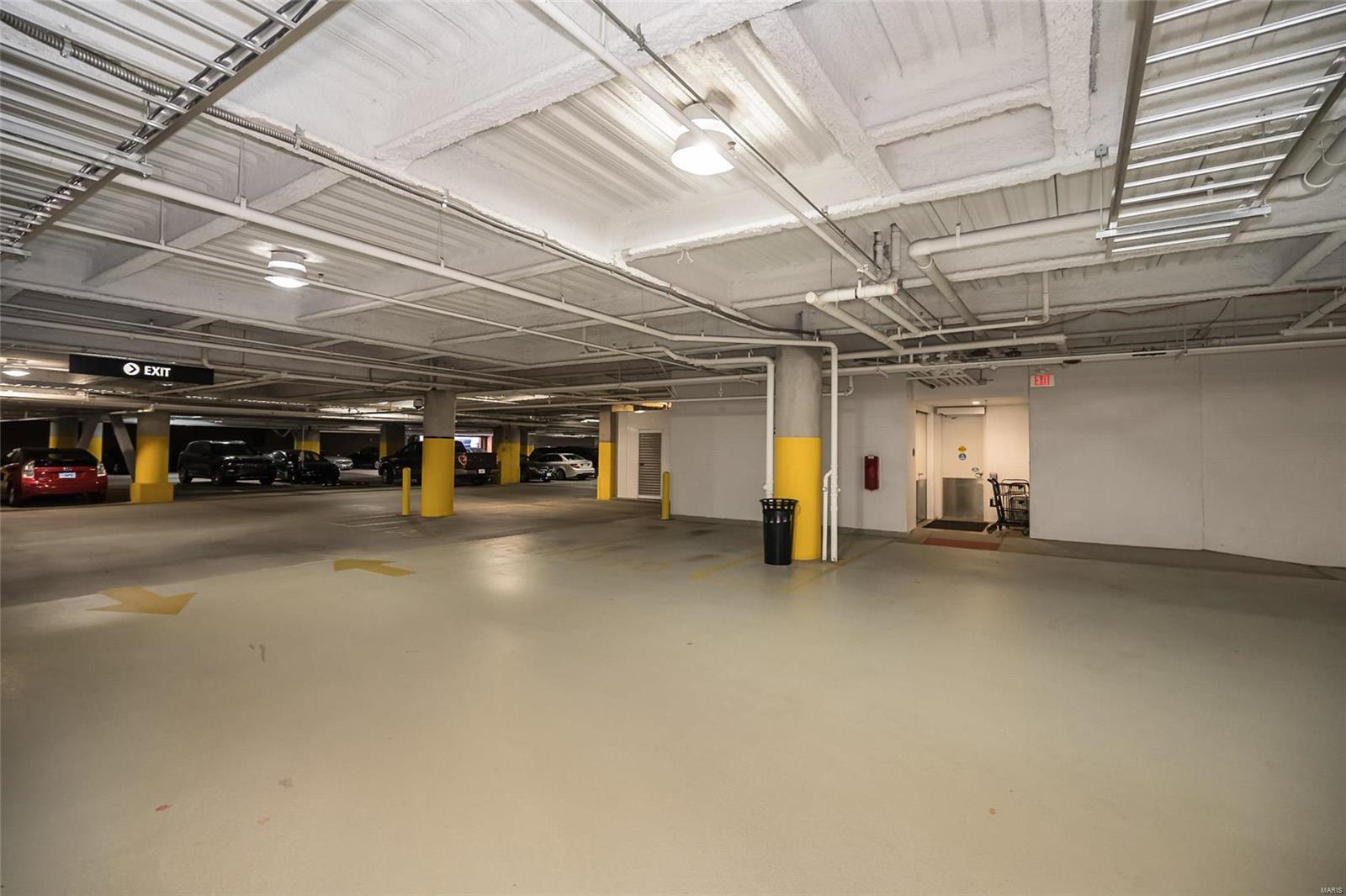 Crescent Condo - Residential