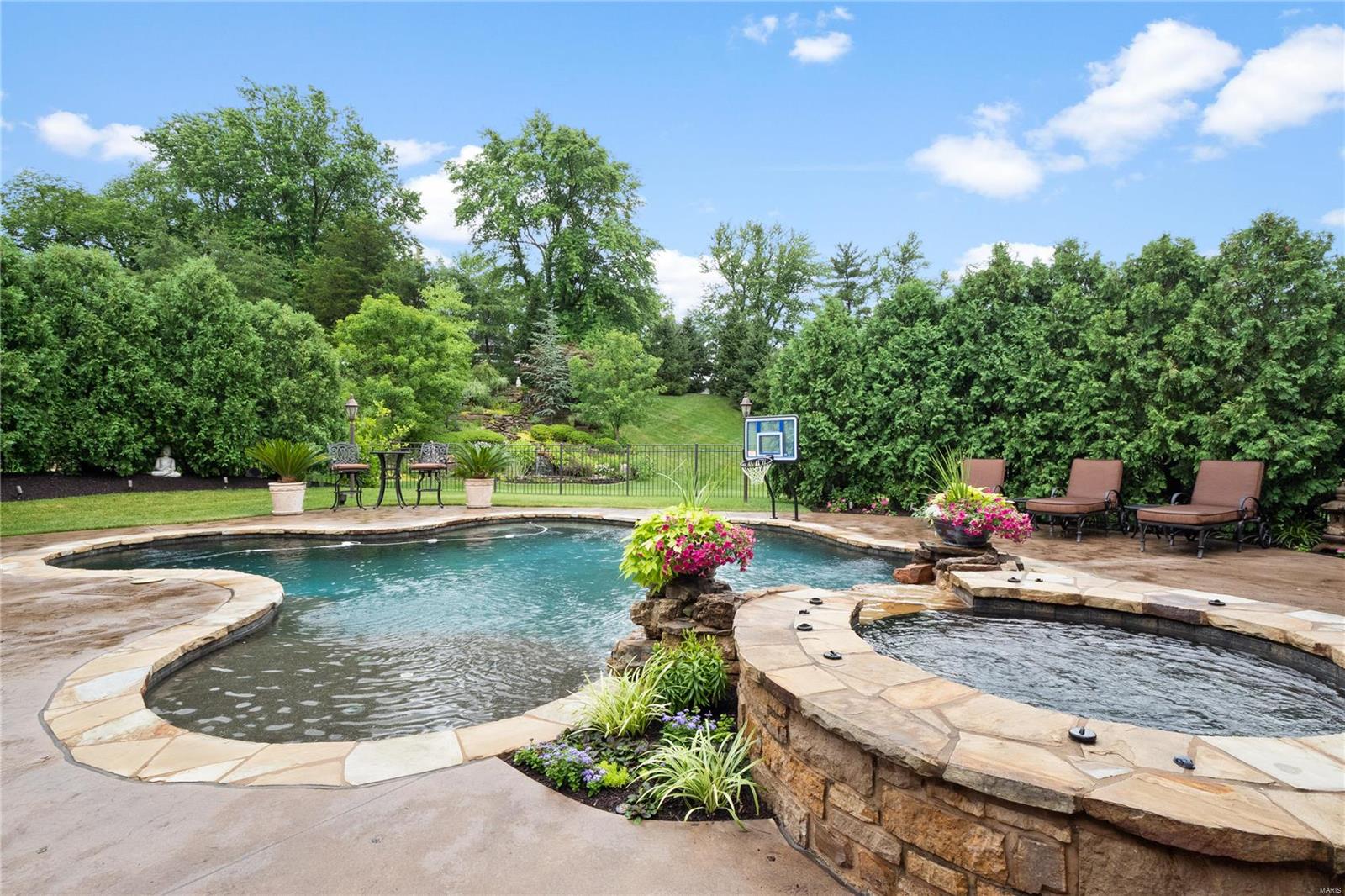 Devonworth - Residential