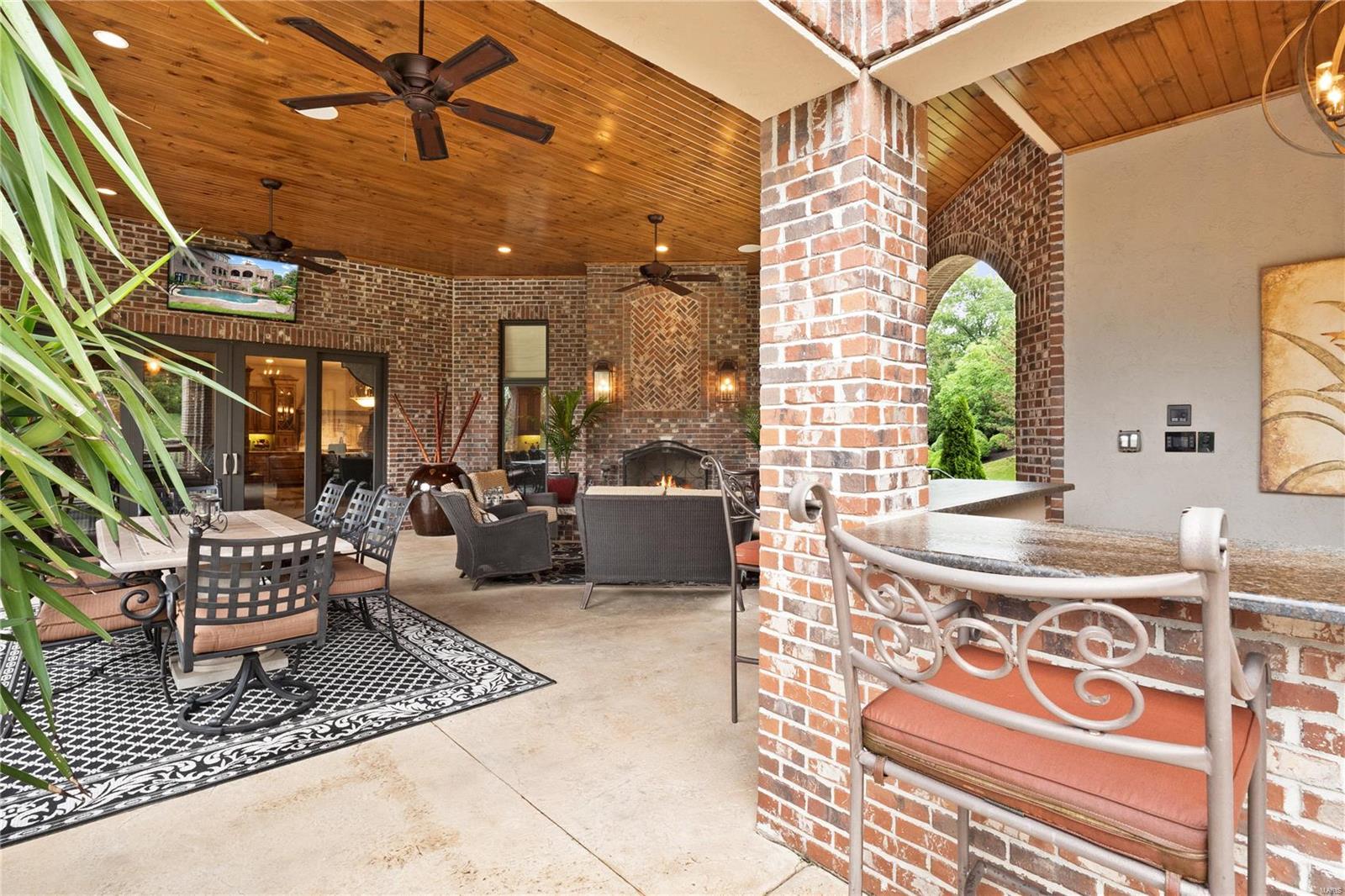 Devonworth - Residential