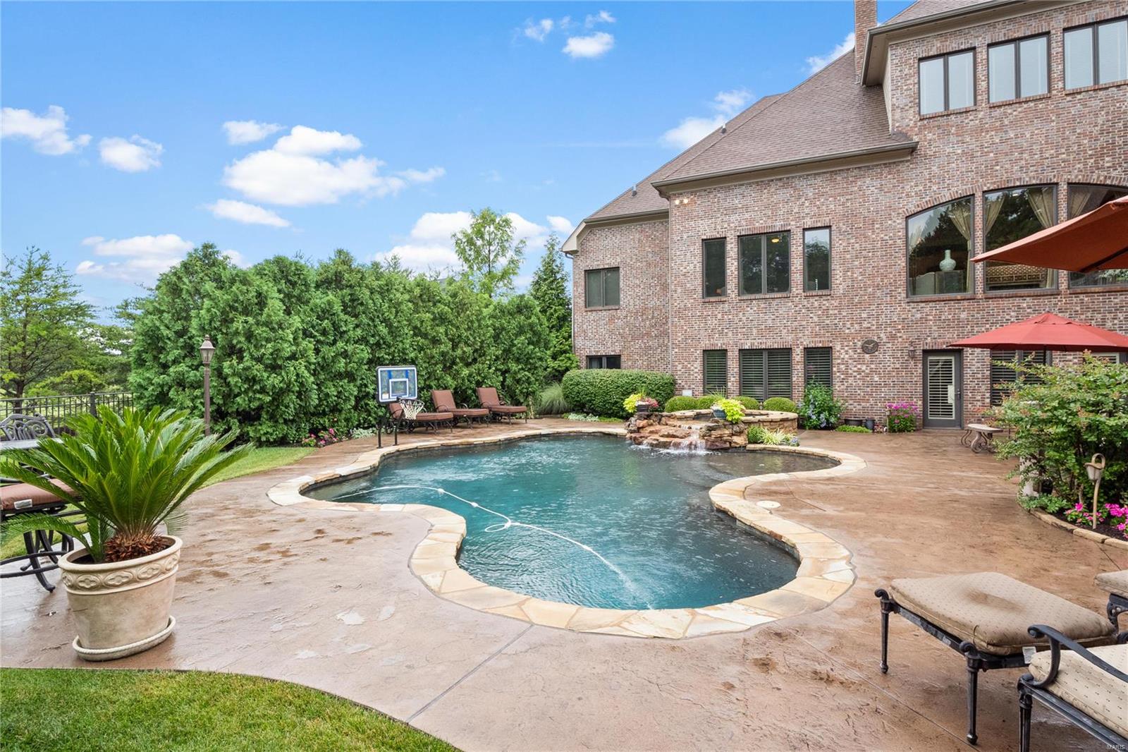 Devonworth - Residential