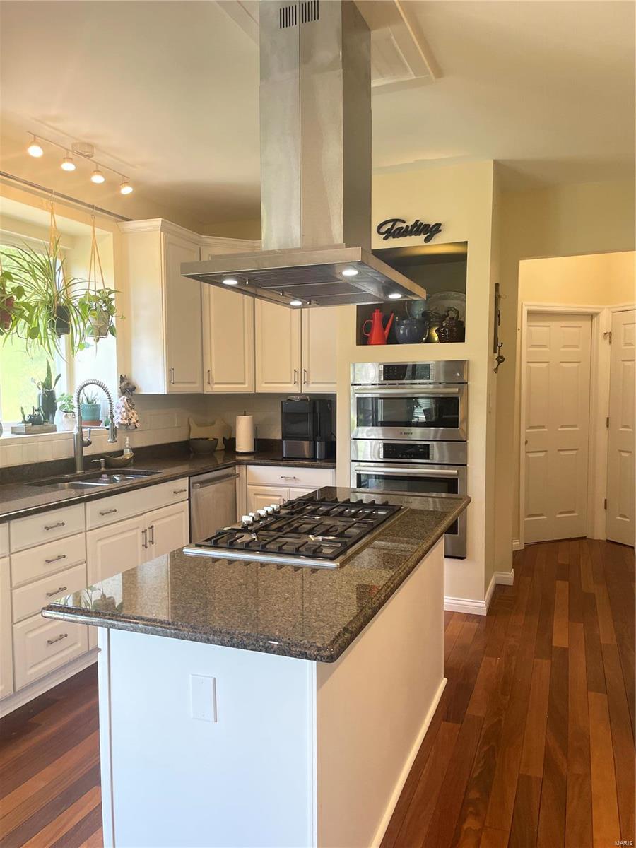 Wrenwyck Place #1 - Residential