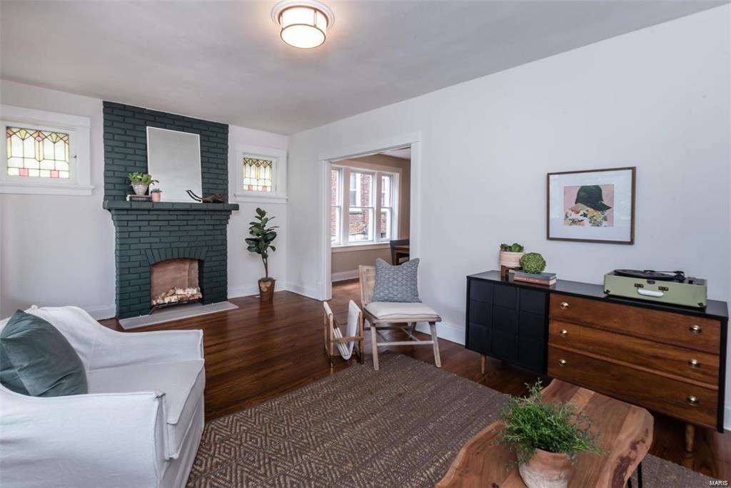 Russells Add - Residential Lease