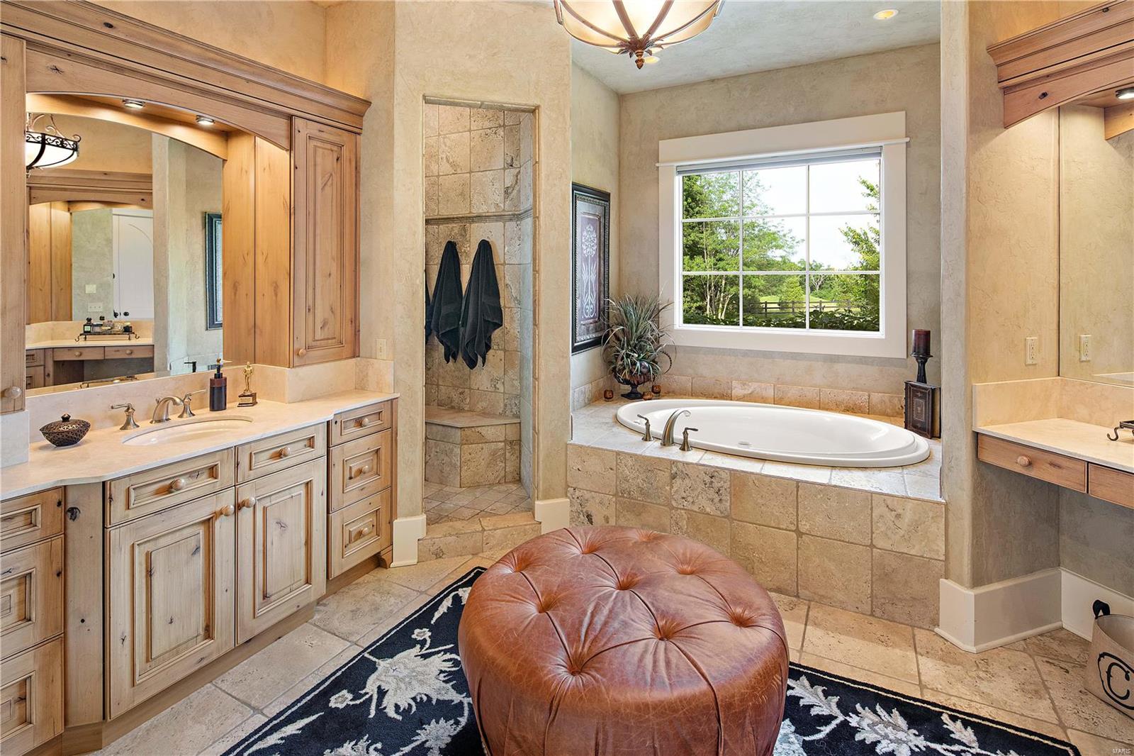 St. Albans Bluffs - Residential