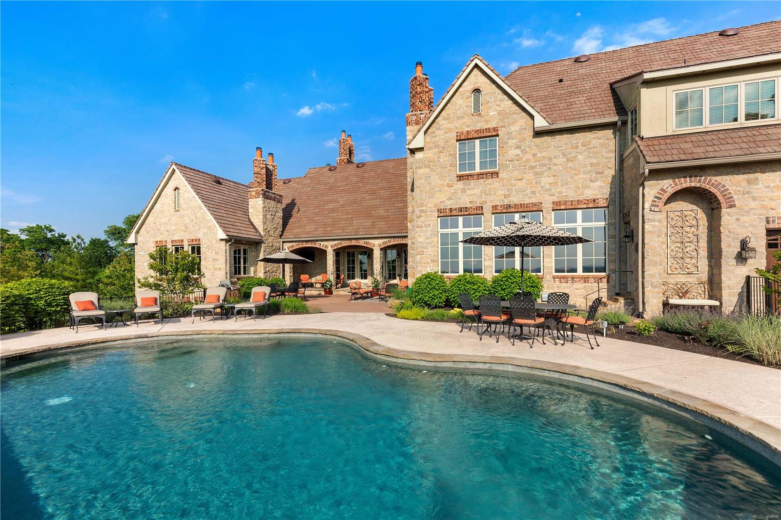 St. Albans Bluffs - Residential