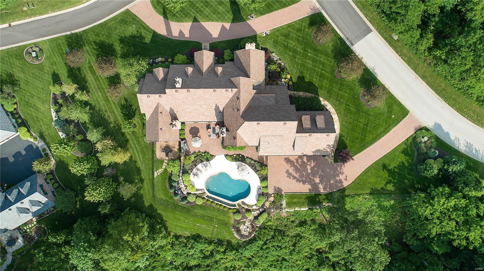 St. Albans Bluffs - Residential