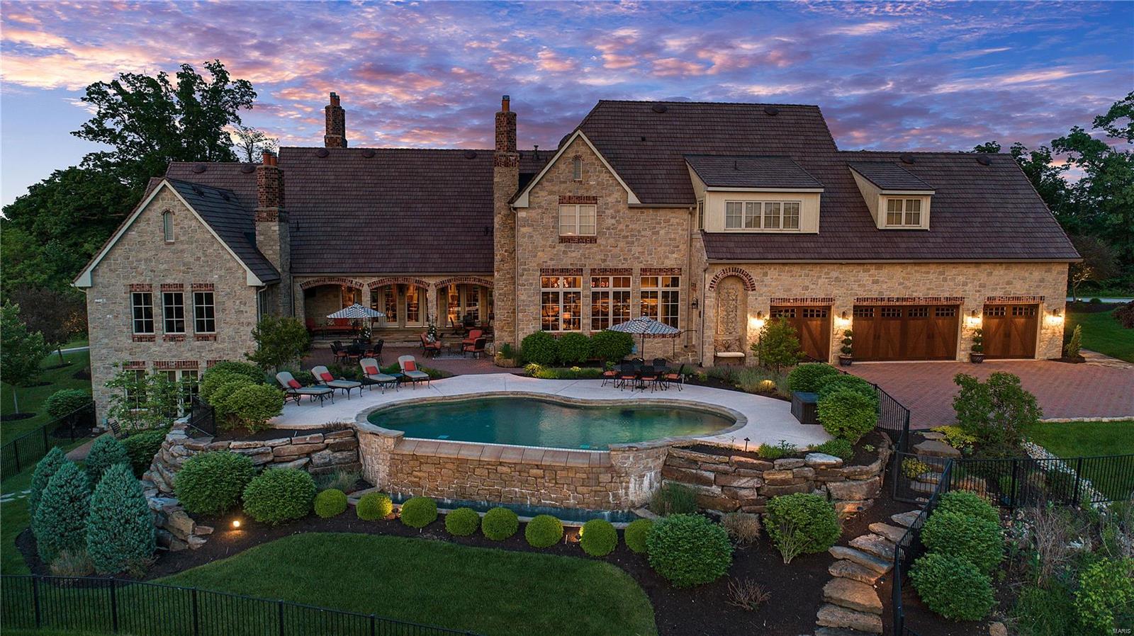 St. Albans Bluffs - Residential