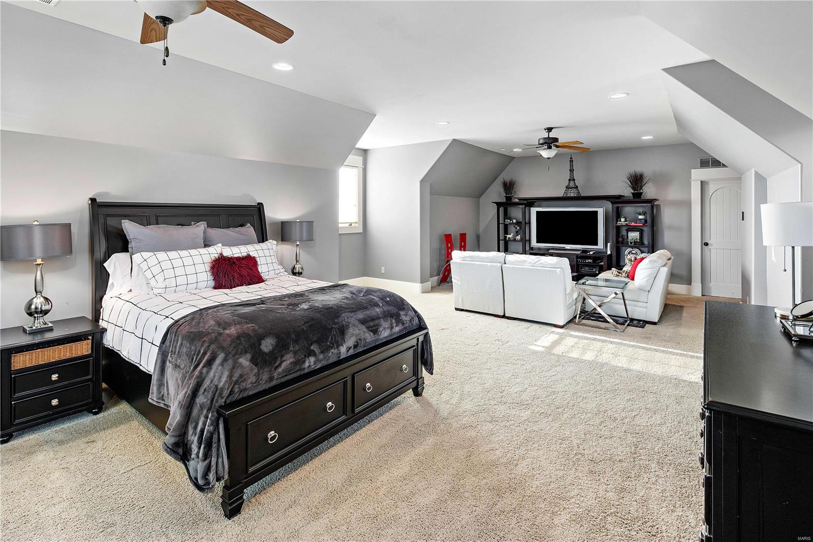 St. Albans Bluffs - Residential