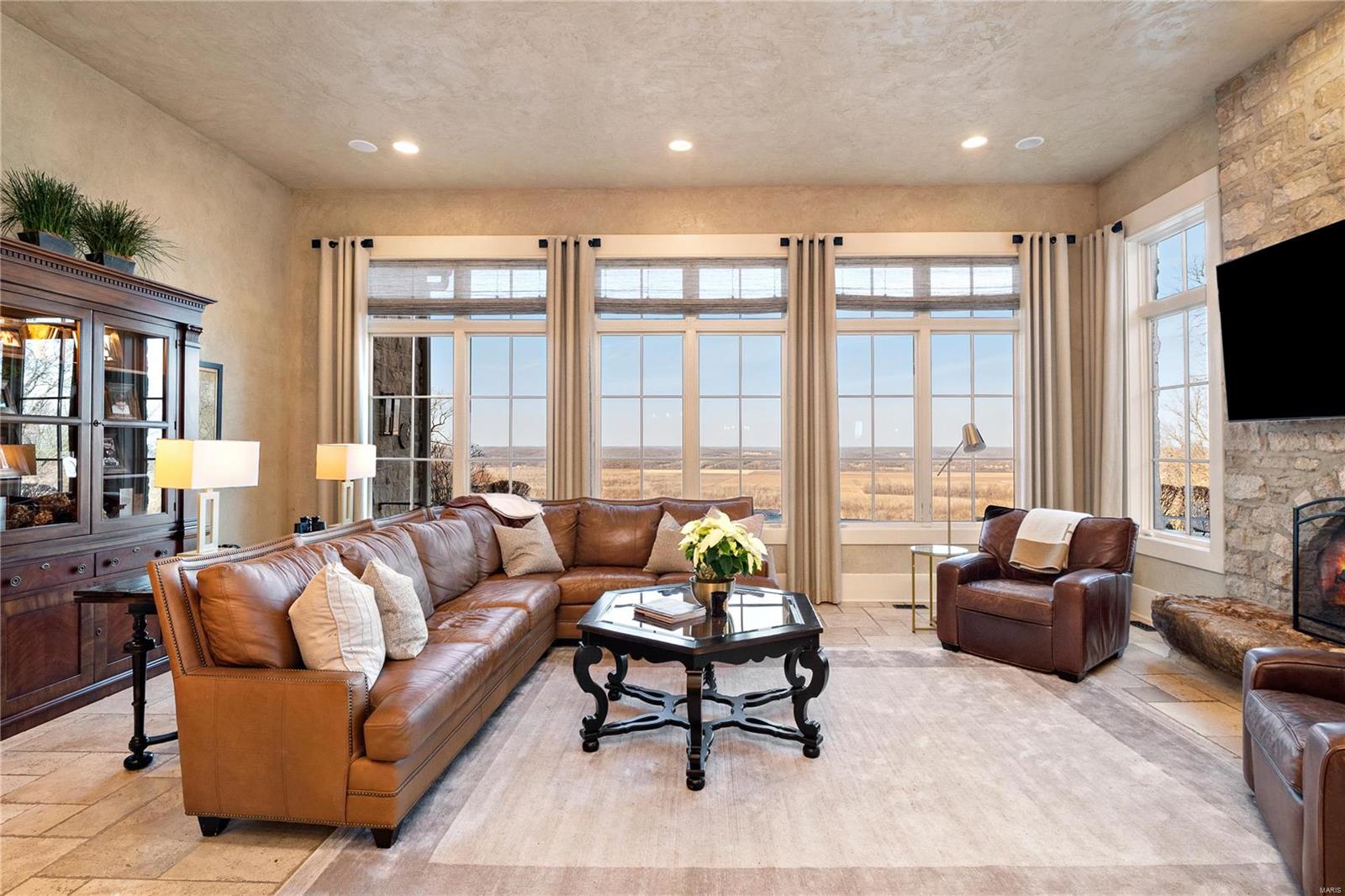 St. Albans Bluffs - Residential