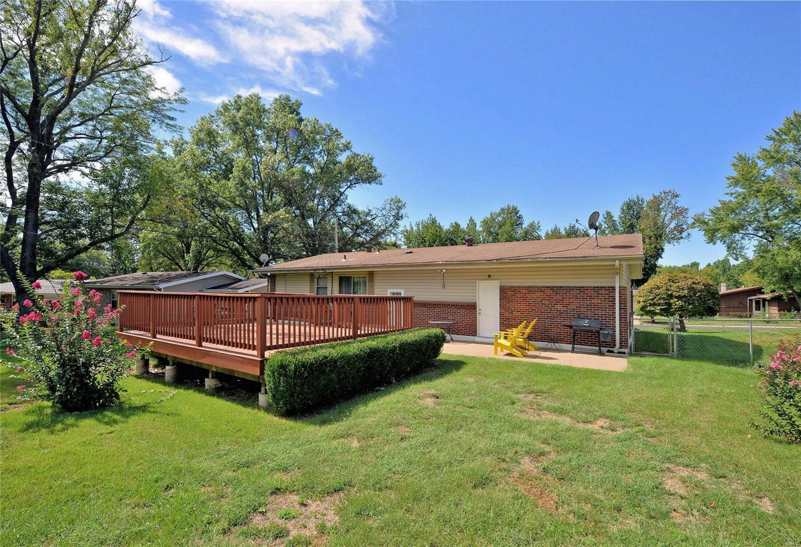 Hathaway Manor - Residential