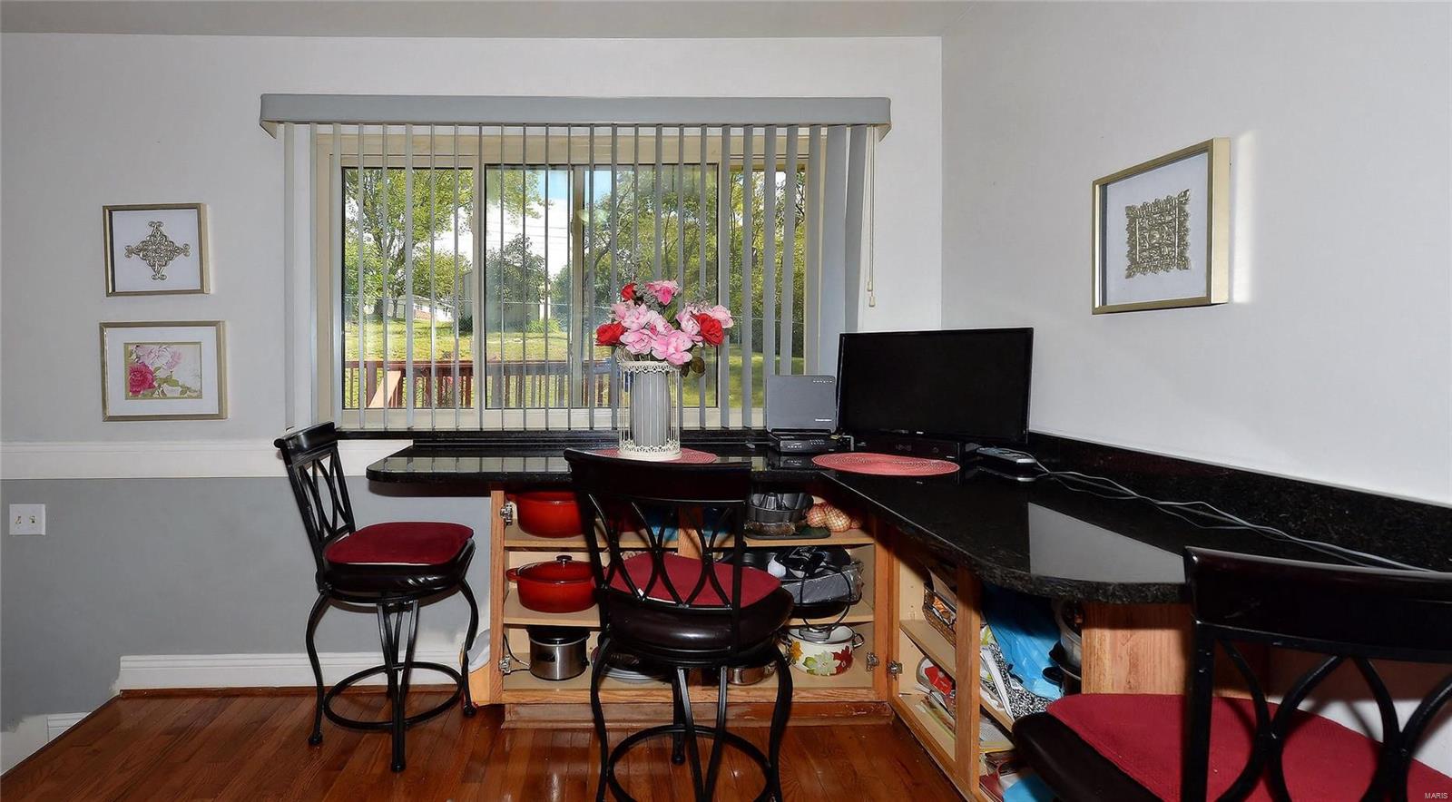 Hathaway Manor - Residential