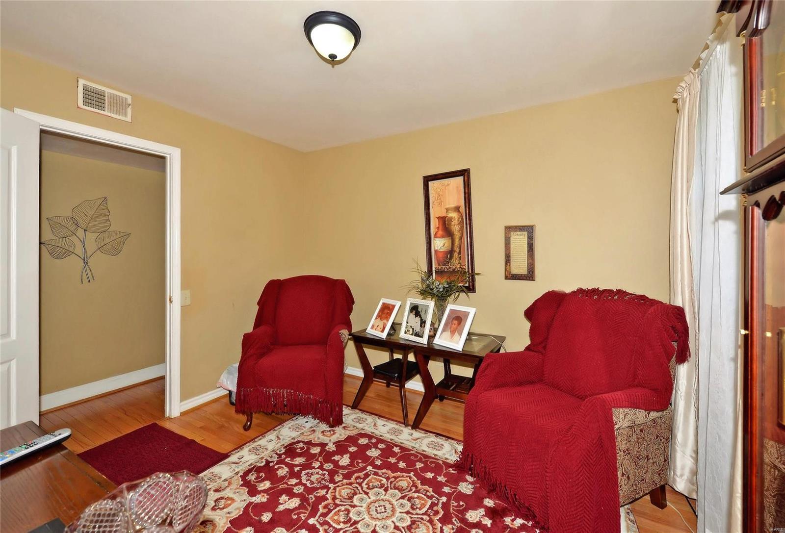 Hathaway Manor - Residential