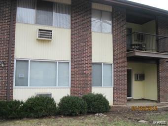 Hazelcrest Condo - Residential