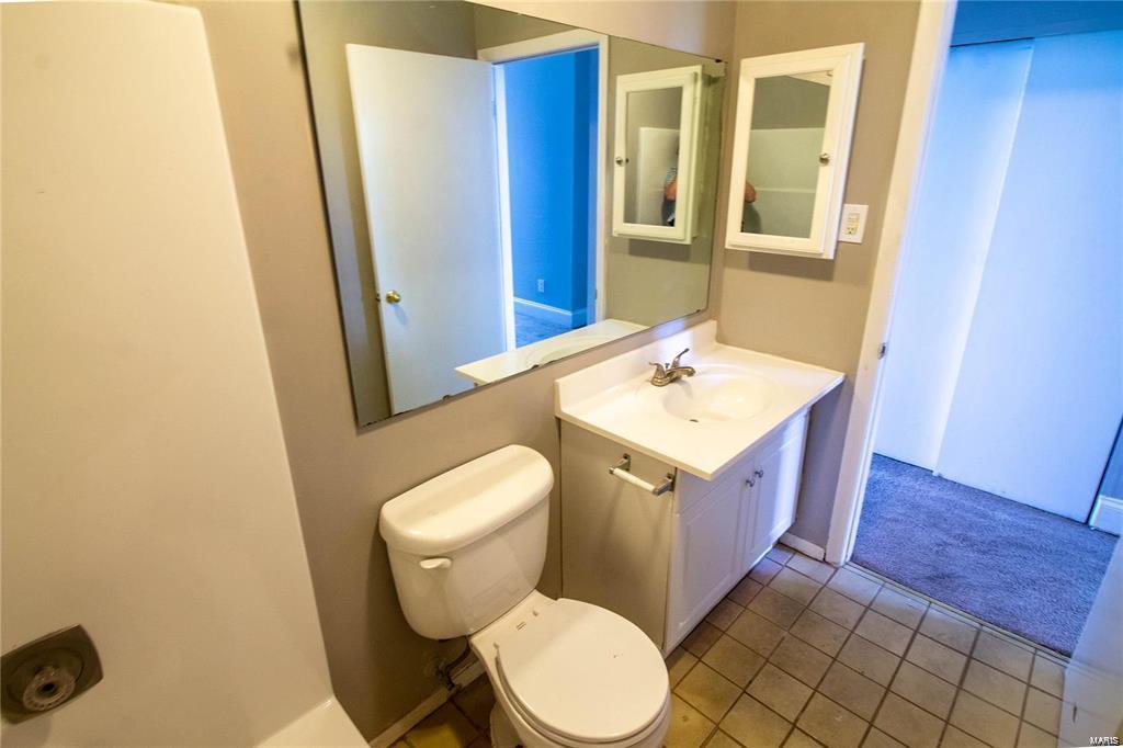 St Louis, Missouri 63104, United States, 2 Bedrooms Bedrooms, ,2 BathroomsBathrooms,Residential,Active,87096