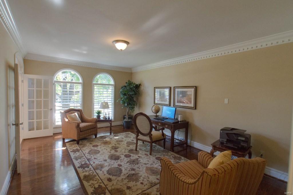 Ladue Meadows 2 - Residential