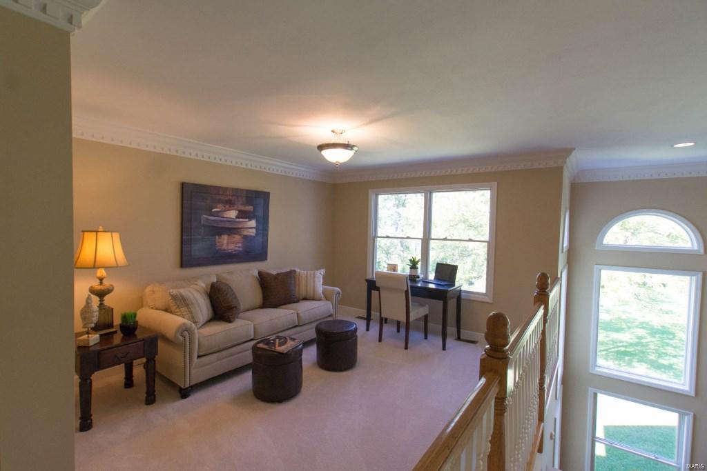 Ladue Meadows 2 - Residential