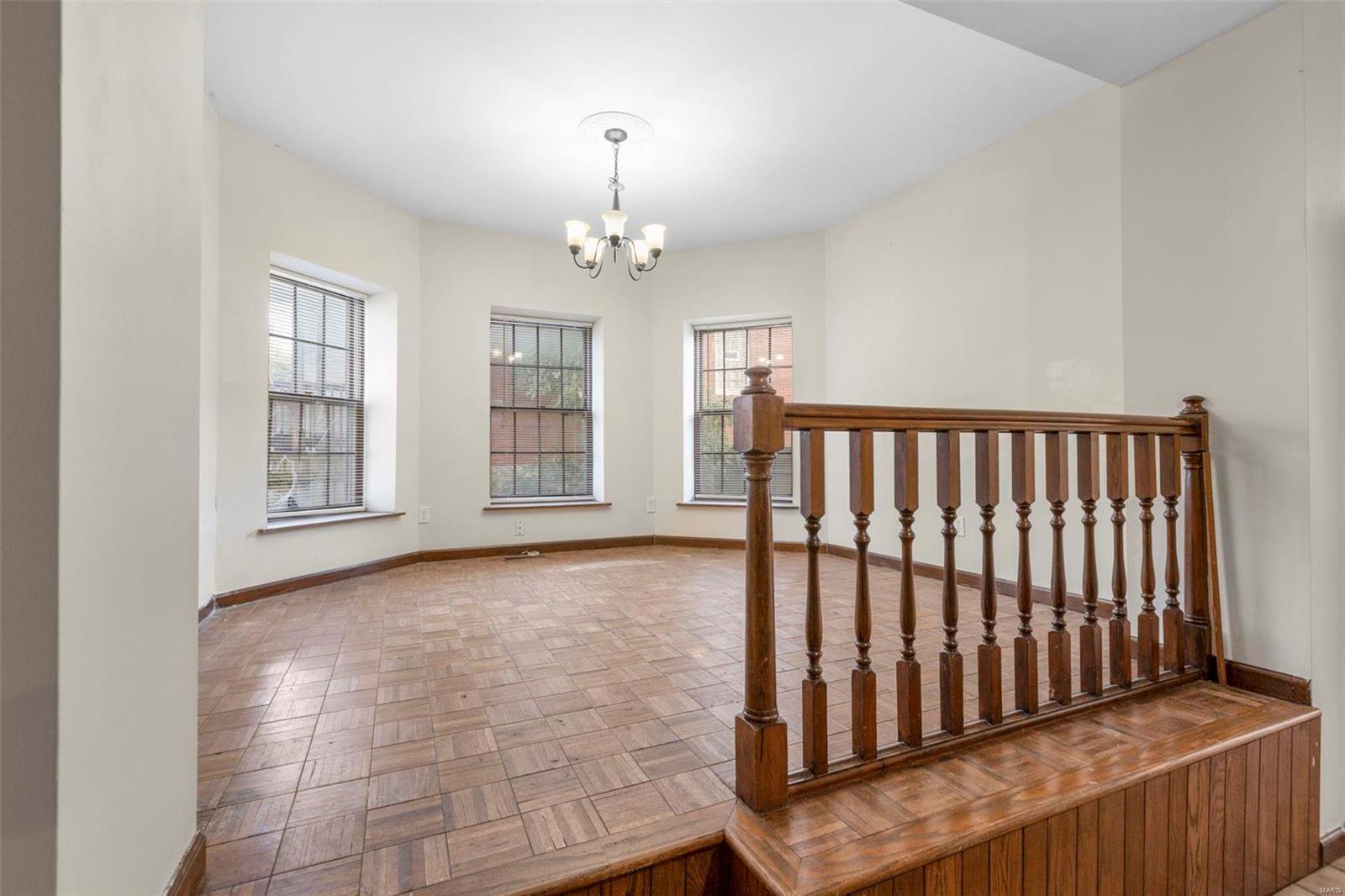 Saint Louis Commons Add - Residential