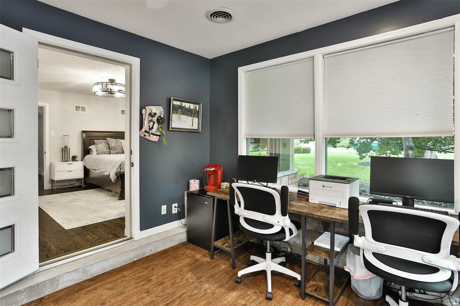 Country Aire - Residential