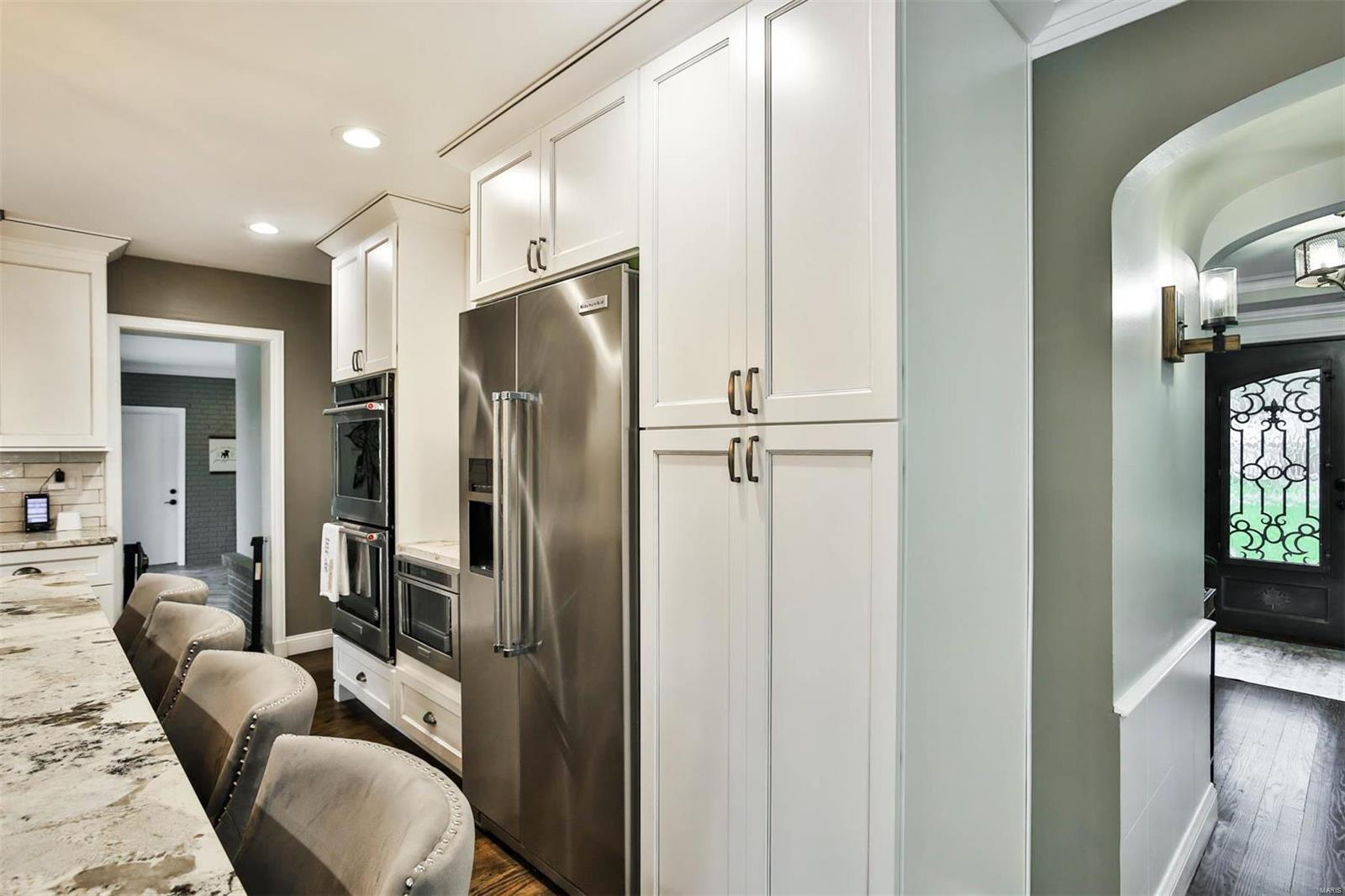 Country Aire - Residential