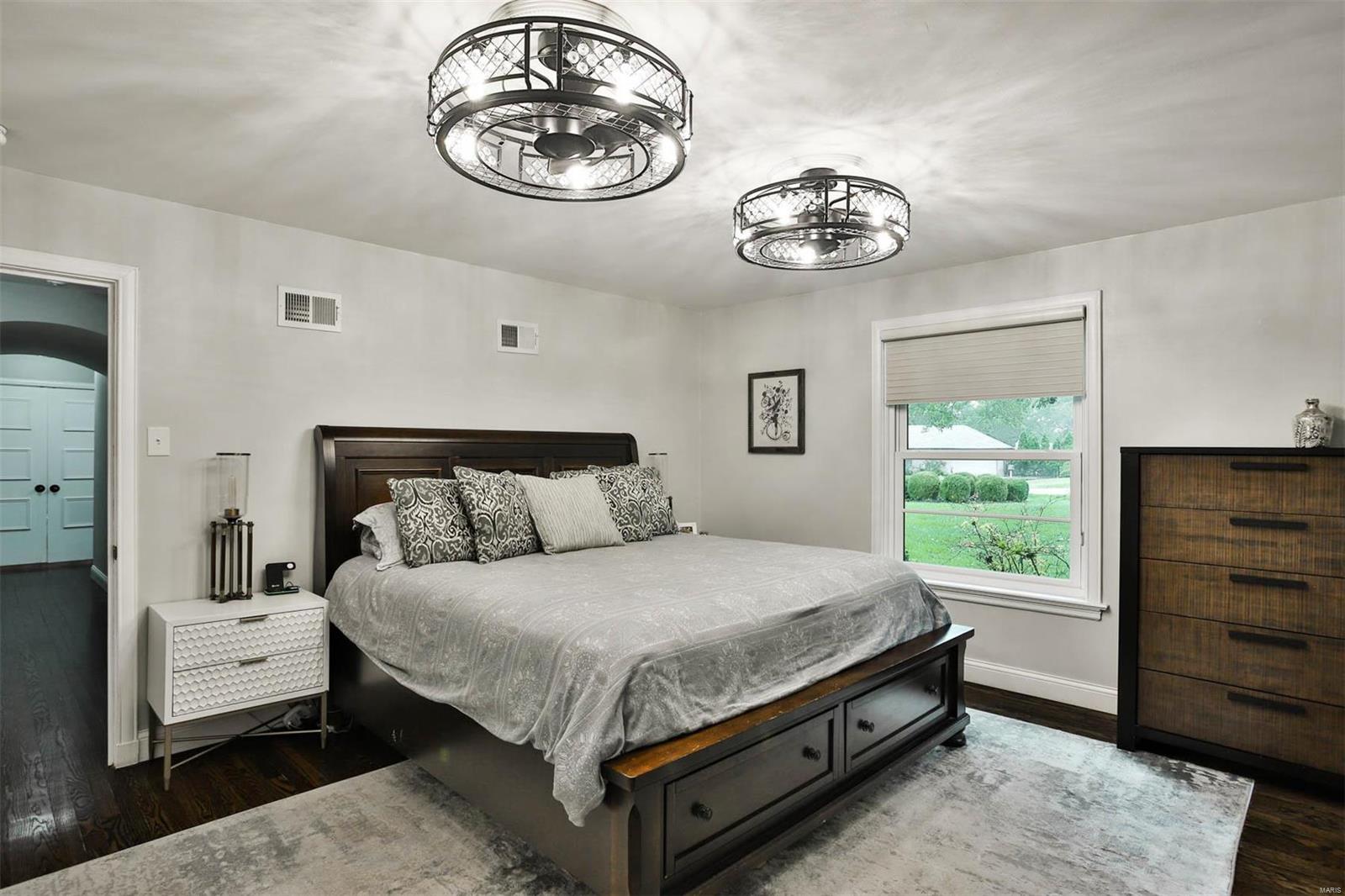 Country Aire - Residential