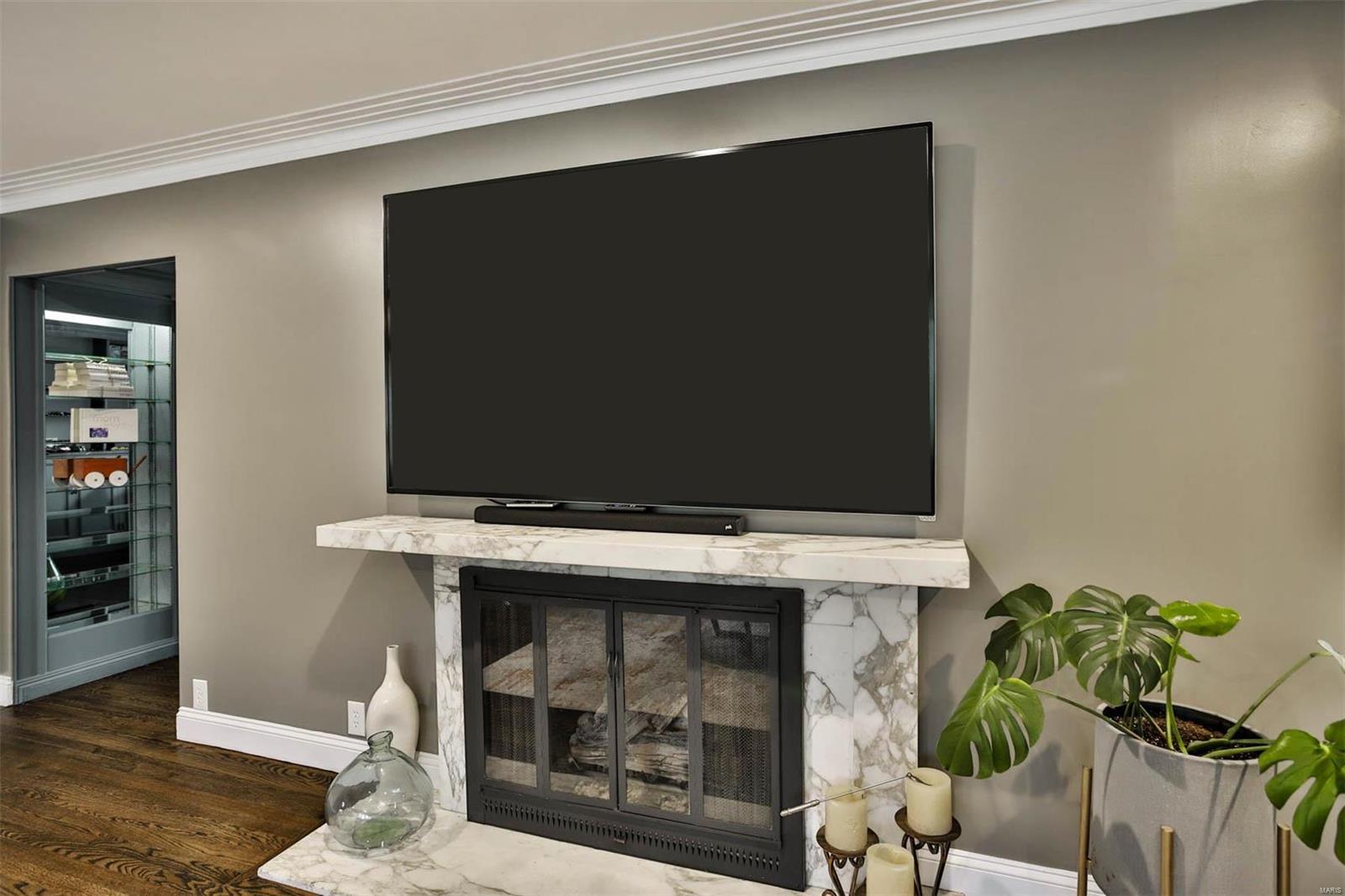 Country Aire - Residential