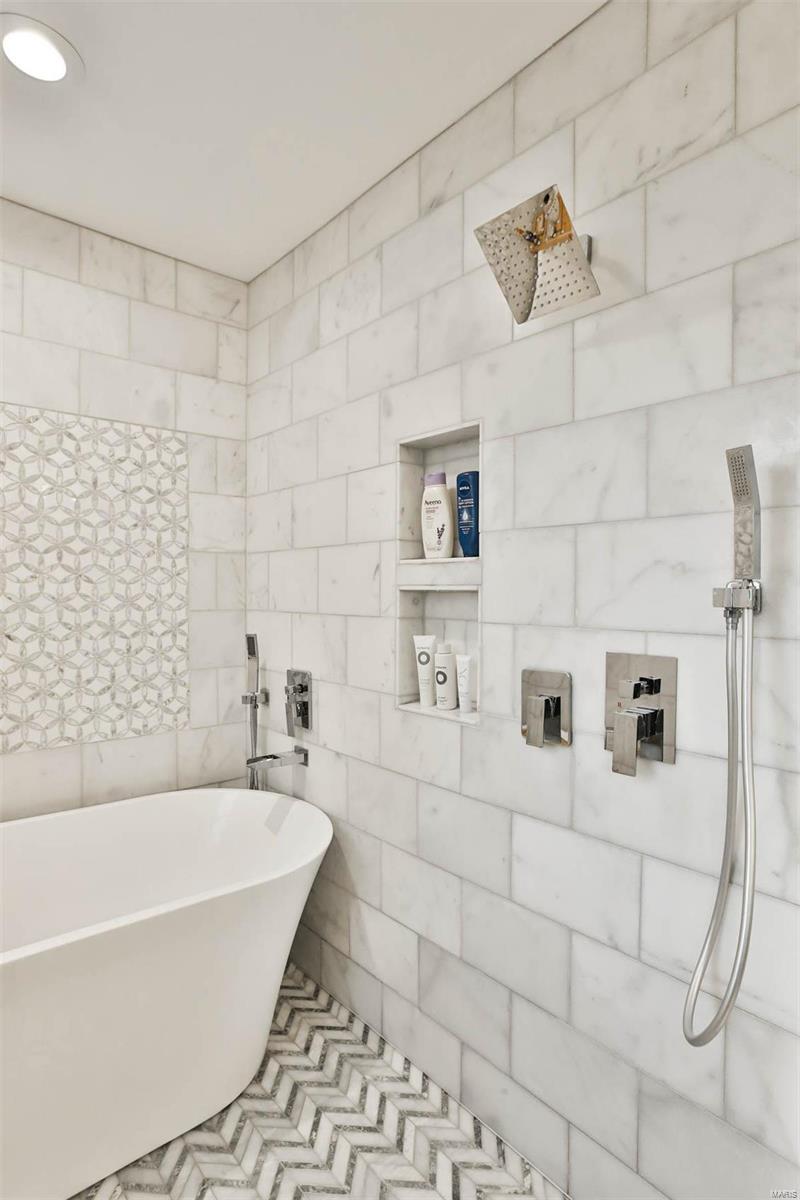 Country Aire - Residential