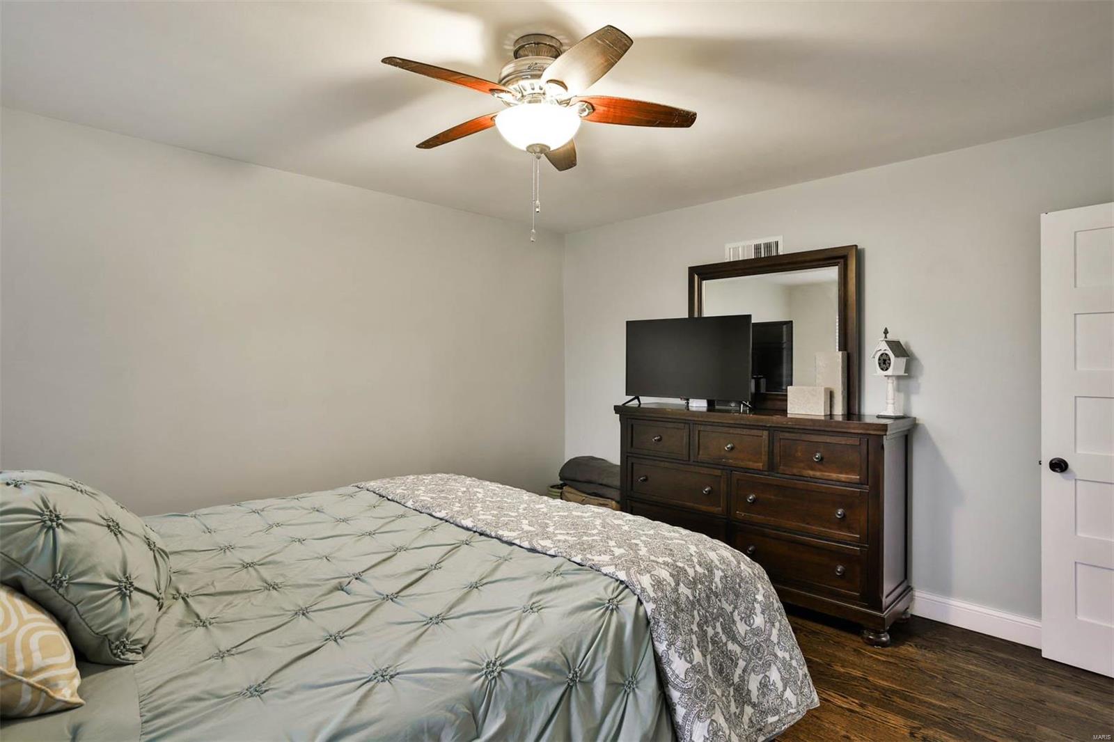 Country Aire - Residential