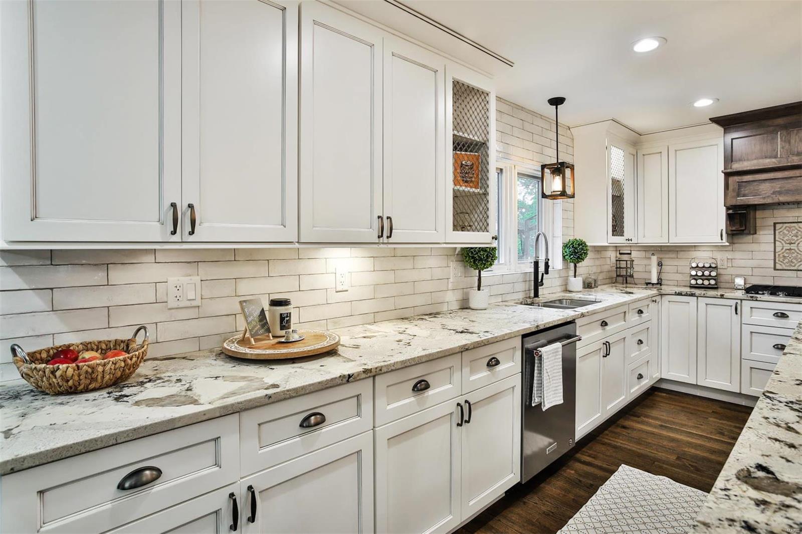 Country Aire - Residential