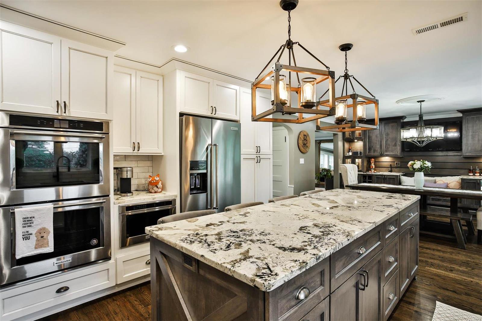 Country Aire - Residential