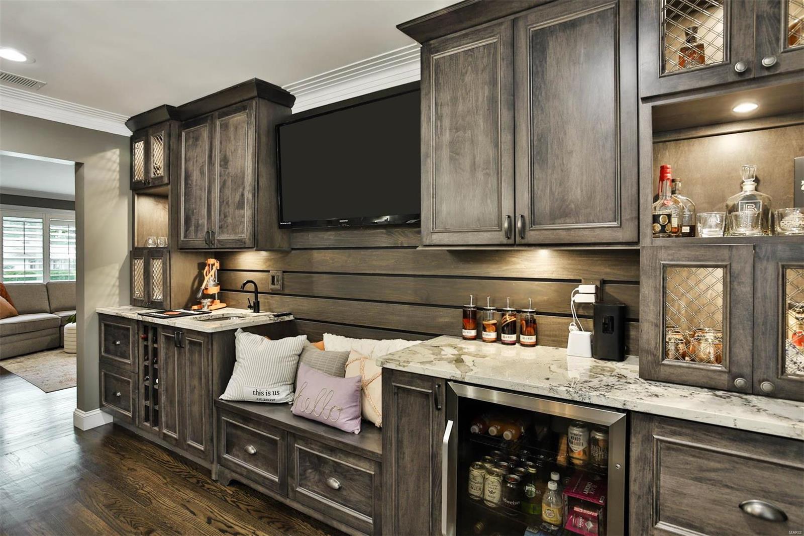 Country Aire - Residential