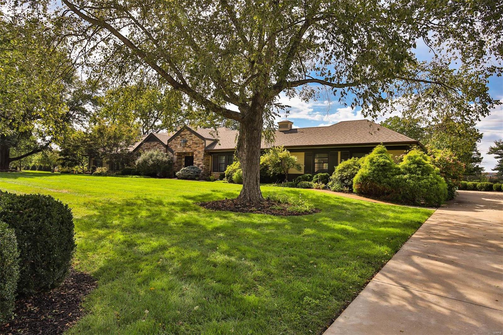 Country Aire - Residential