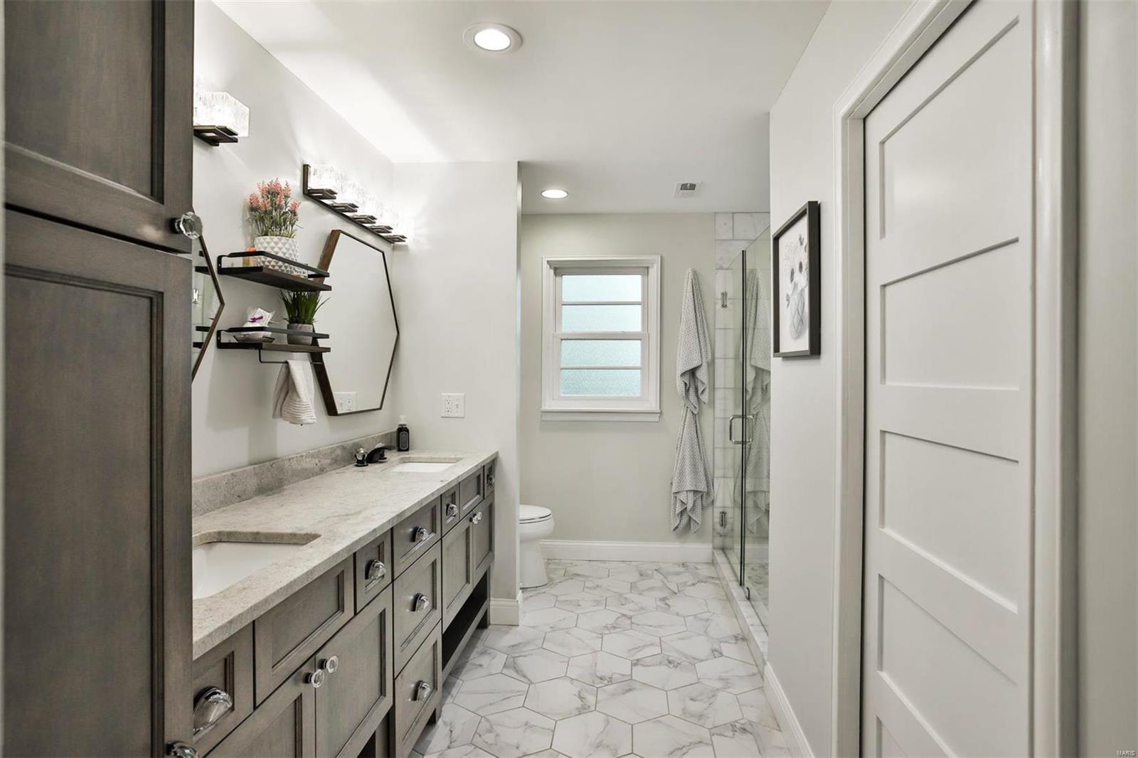 Country Aire - Residential