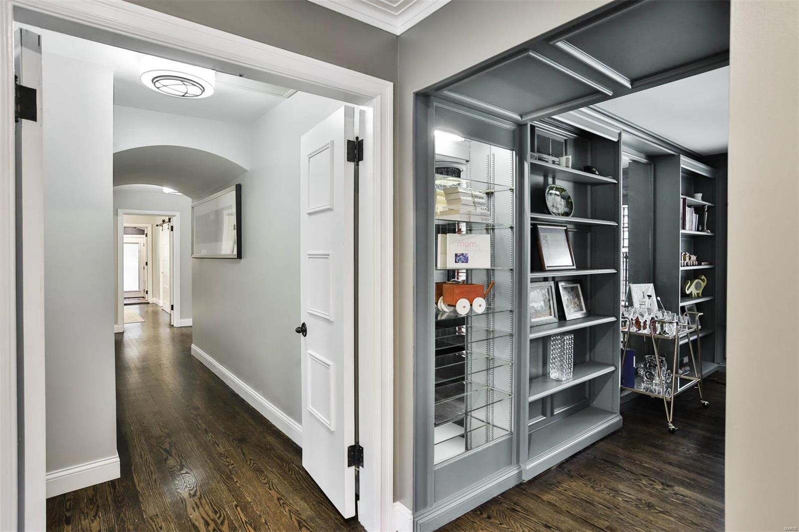 Country Aire - Residential