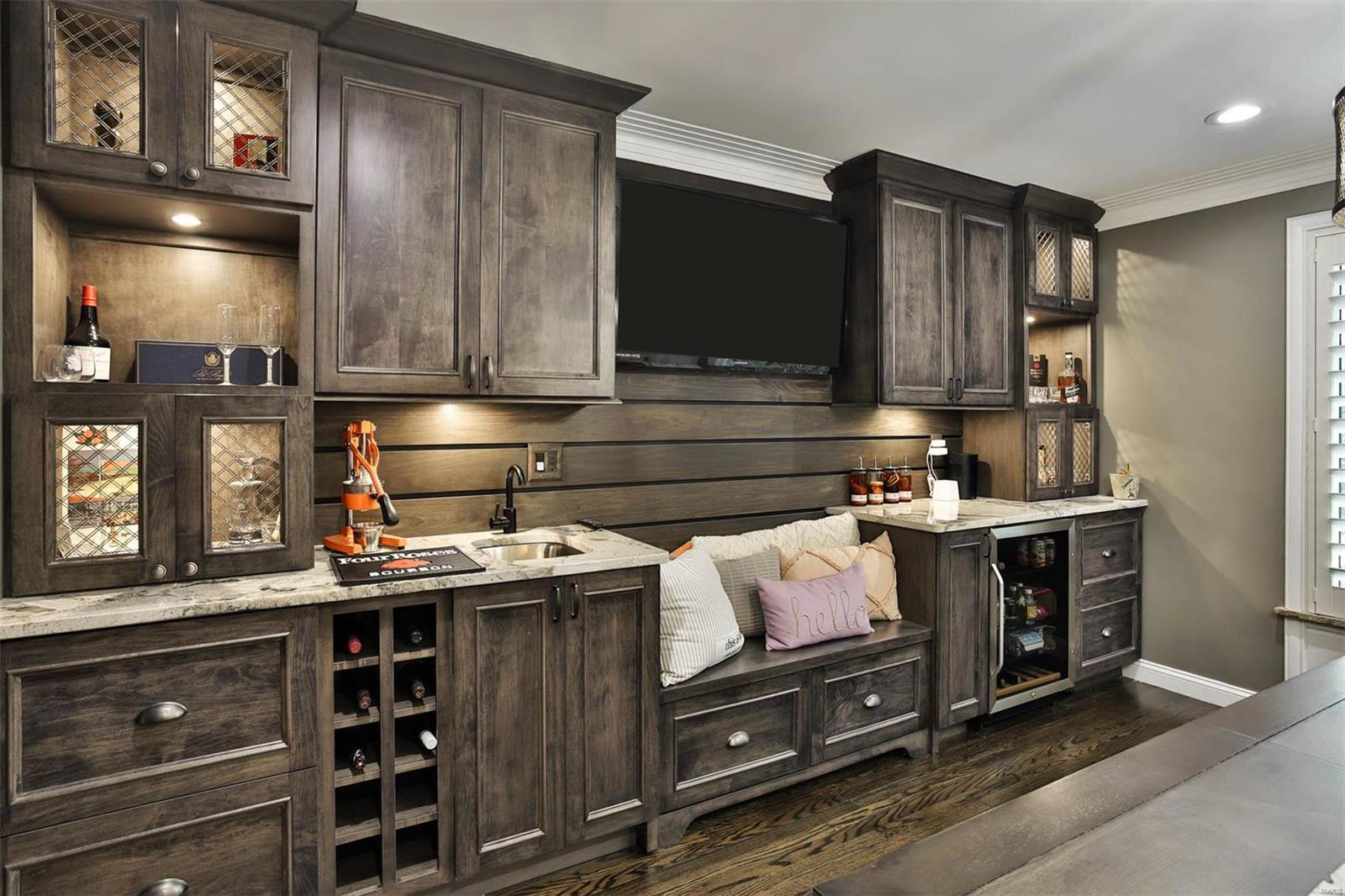 Country Aire - Residential