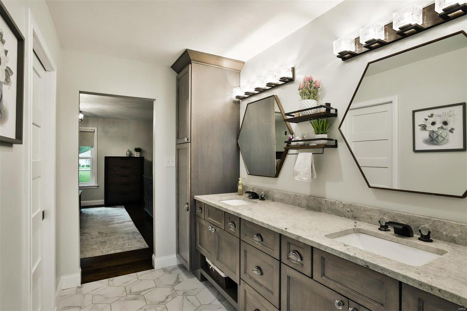 Country Aire - Residential