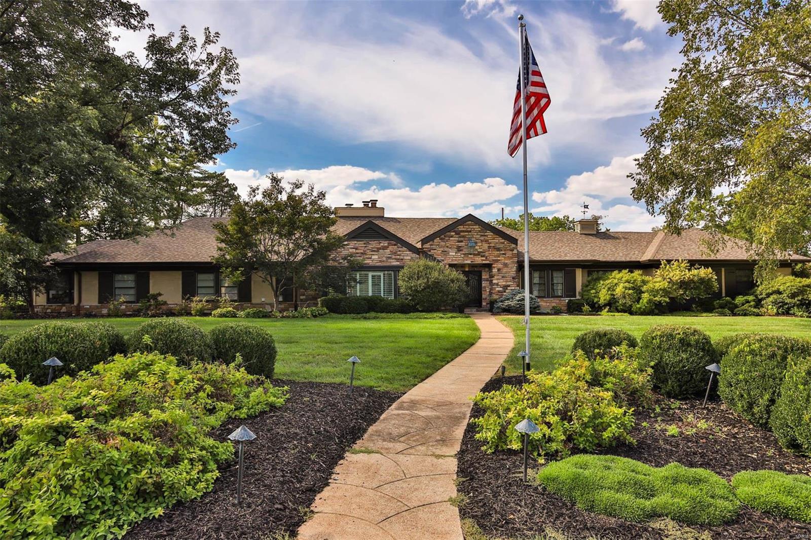 Country Aire - Residential