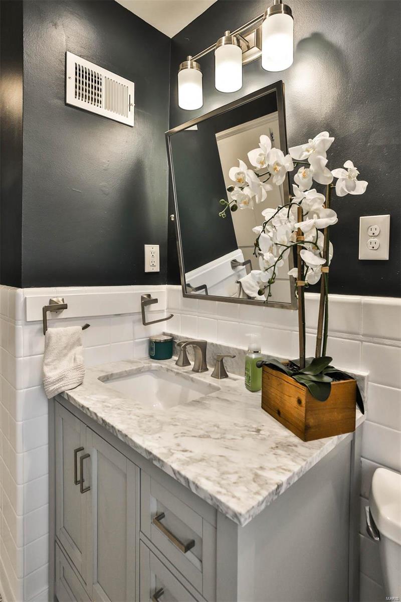 Country Aire - Residential