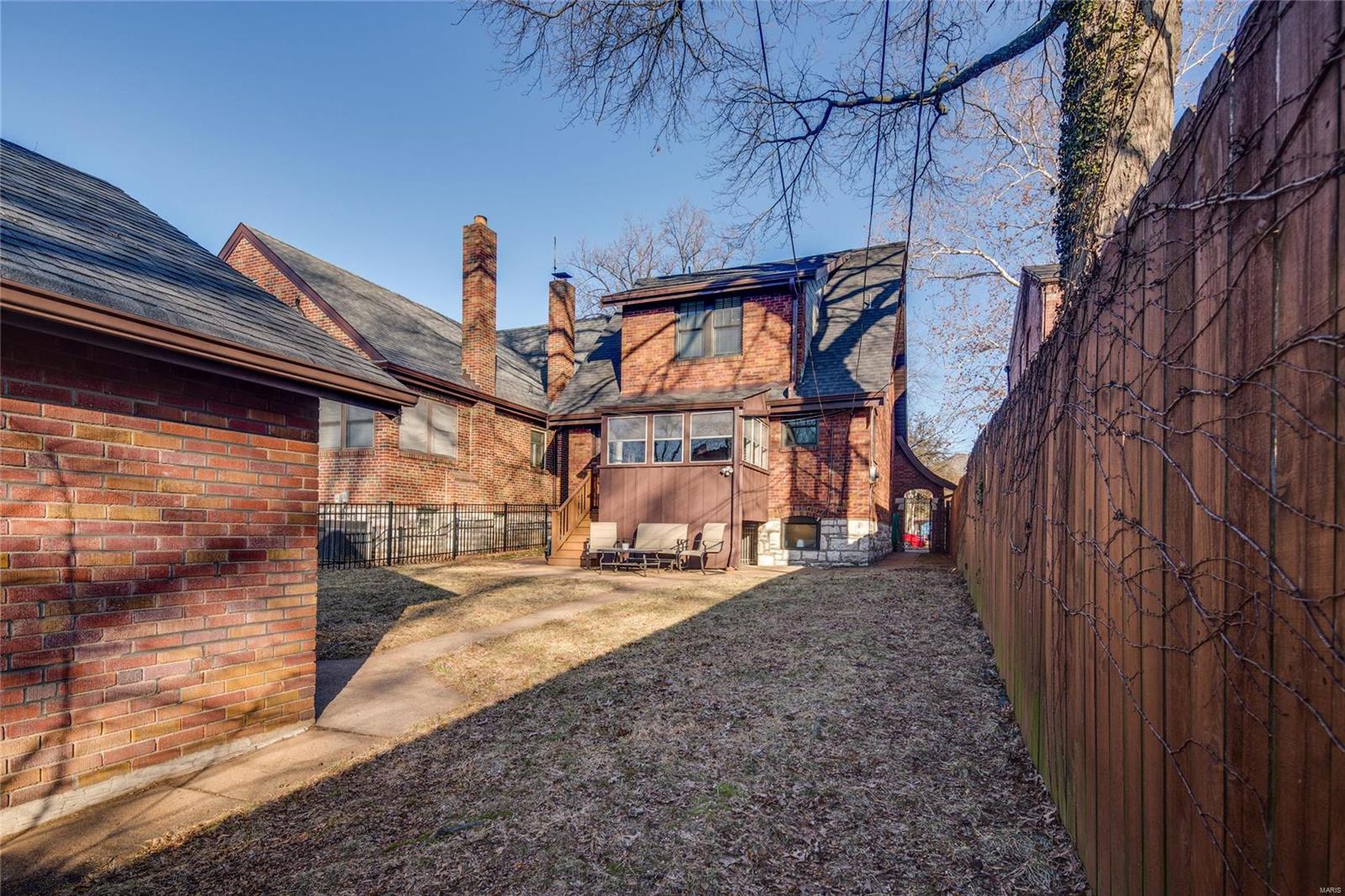 St Louis Hills - Residential