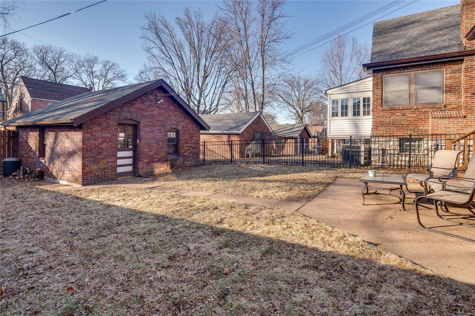 St Louis Hills - Residential