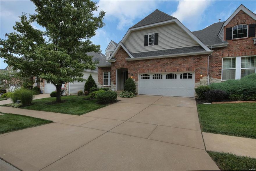 Exceptional 3 BR / 3 full-bath VILLA in Winghaven. 1,942 SF main floor living space with soaring 12 foot ceilings & a fully finished lower level too with walkout to covered patio. Upgraded, updated & best of every lovely detail. Hardwood flooring throughout main floor living, 42" custom cabinets, quartz countertops, stainless steel appliances, crown molding, 2" faux wood blinds, floor-to-ceiling full masonry fireplace with raised hearth, beautiful sunroom with walkout to cozy entertainment deck backing to privacy, wonderful spacious master suite with walk-in california closets, luxury bath with dual vanities, separate shower & garden tub, water closet, charming breakfast room AND beautiful formal BR & full bath below. A wonderful neighborhood, very private street, coveted Wentzville schools.