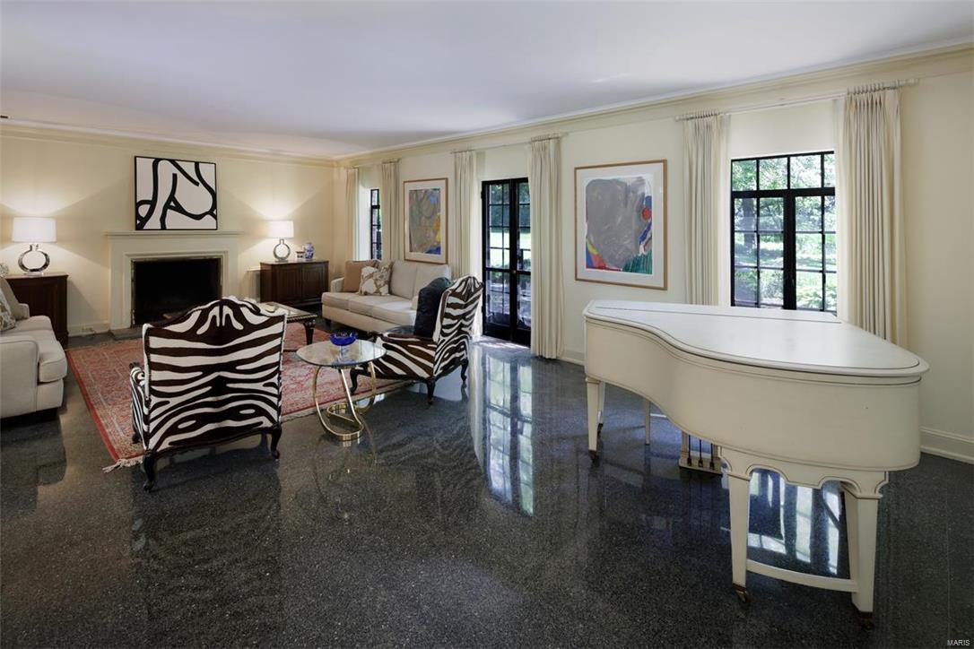 Dunlora Lane - Residential