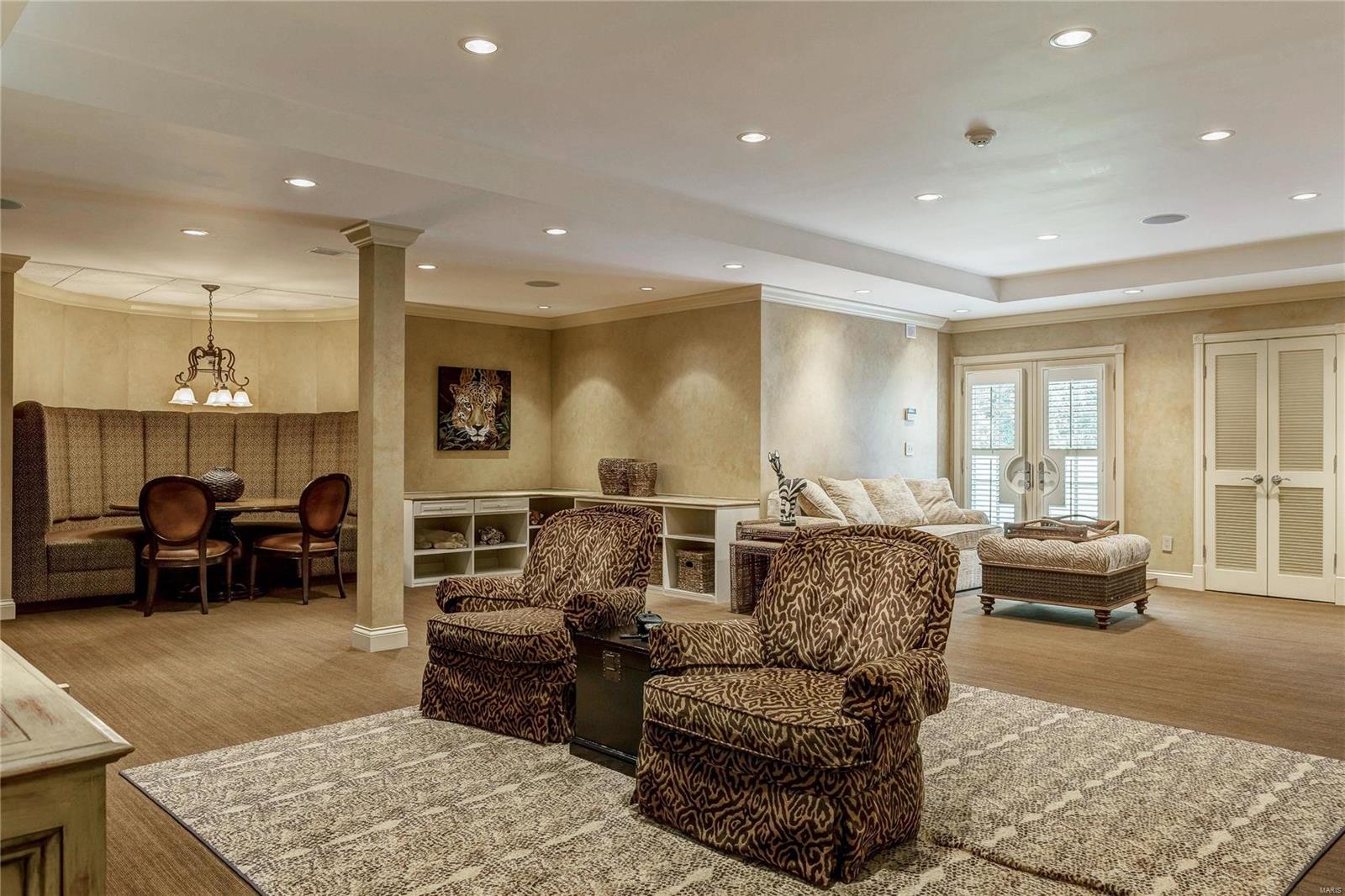 Mason Terrace - Residential