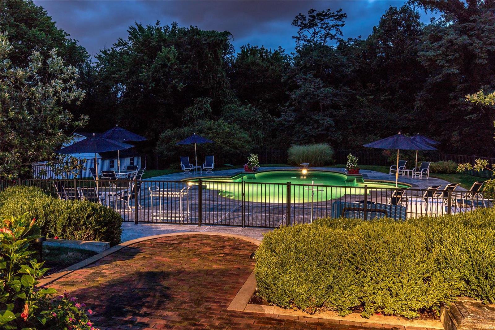 Mason Terrace - Residential