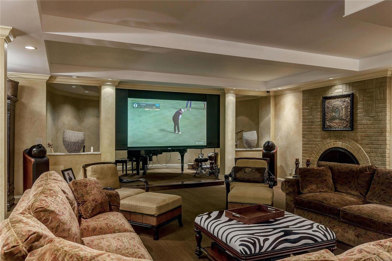 Mason Terrace - Residential