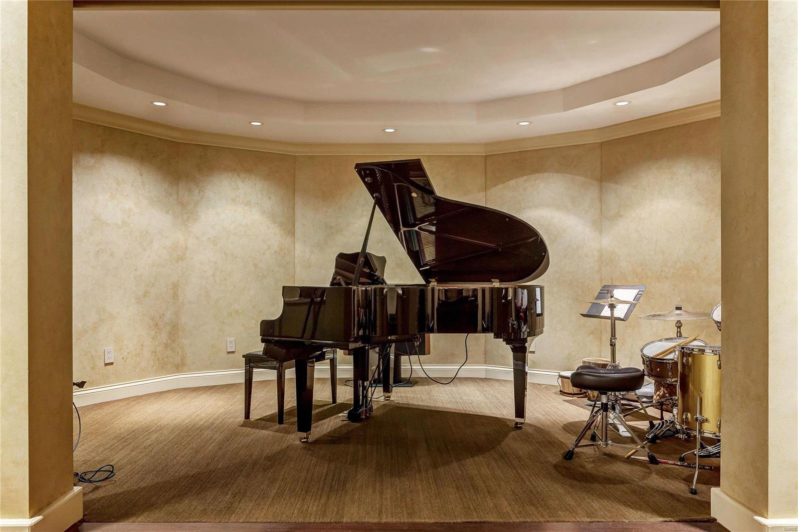 Mason Terrace - Residential