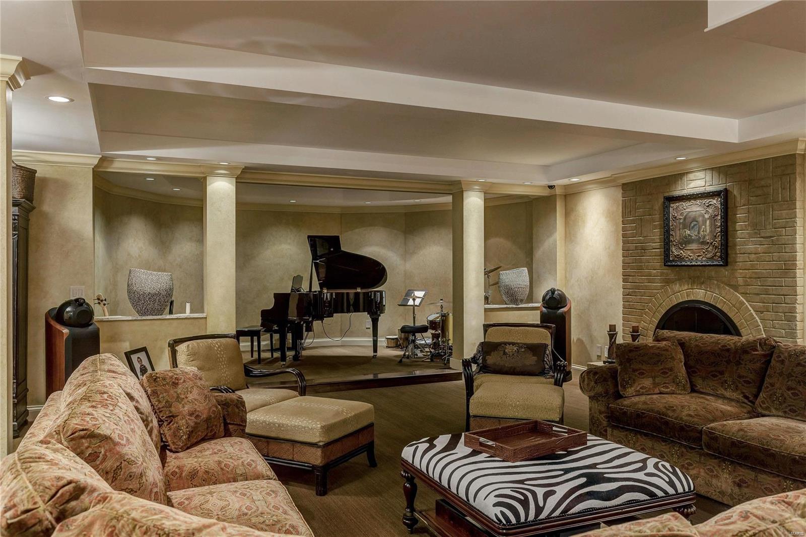 Mason Terrace - Residential